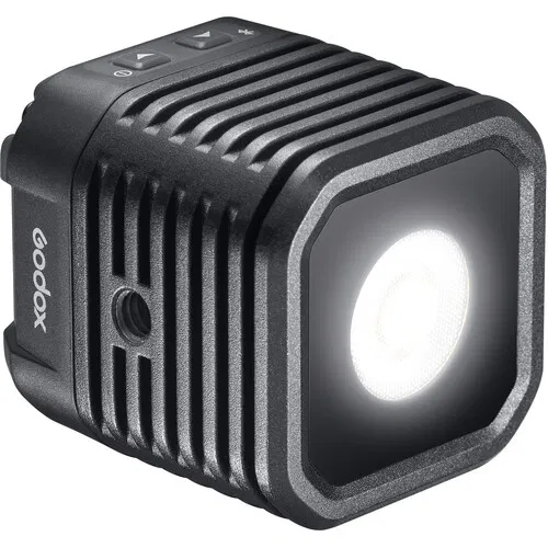 مصباح LED مقاوم للماء من جودوكس WL4B