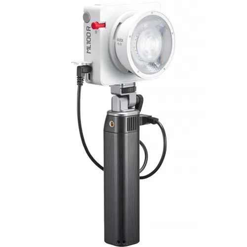مجموعة إضاءة LED محمولة Godox ML100R RGB  عدسة 36 درجة ومقبض بطارية
