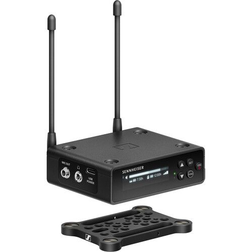 Sennheiser Portable Digital UHF Wireless Microphone System with SKM-S Handheld Transmitter and MMD 835 Cardioid Dynamic Microphone Module (R1-6: 520 - 576 MHz)