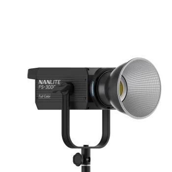 مصباح كشاف LED RGBW من NANLITE FS-300C