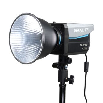 مصباح كشاف LED RGBW من NANLITE FC-120C