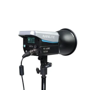 مصباح كشاف LED RGBW من NANLITE FC-120C