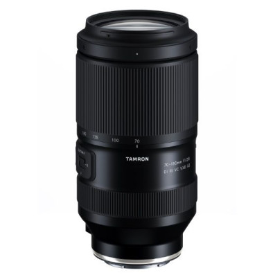 عدسة تامرون 70-180 مم f/2.8 Di III VC VXD G2 (موديل A065S) لكاميرات سوني E – الجيل الثاني المطور، فتحة ثابتة f/2.8، مانع اهتزاز بصري ودقة بصرية استثنائية
