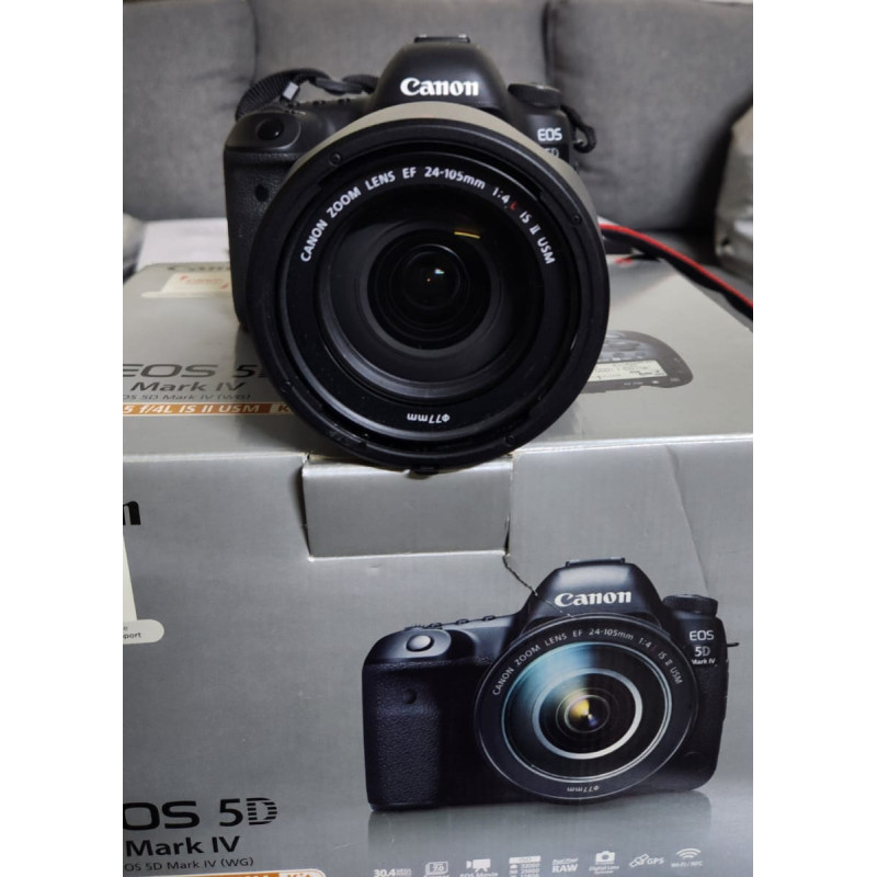 كاميرا كانون EOS 5D Mark IV مستعملة مع عدسة EF 24-105mm f/4L IS II USM
